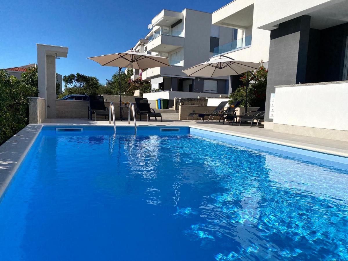 Fantasy Pool Villa Novalja Eksteriør bilde