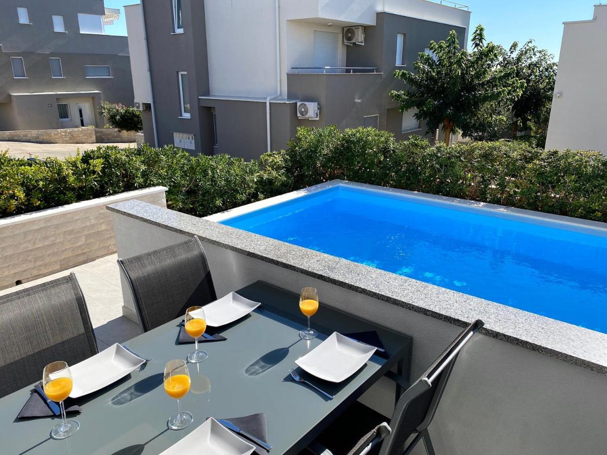 Fantasy Pool Villa Novalja Eksteriør bilde